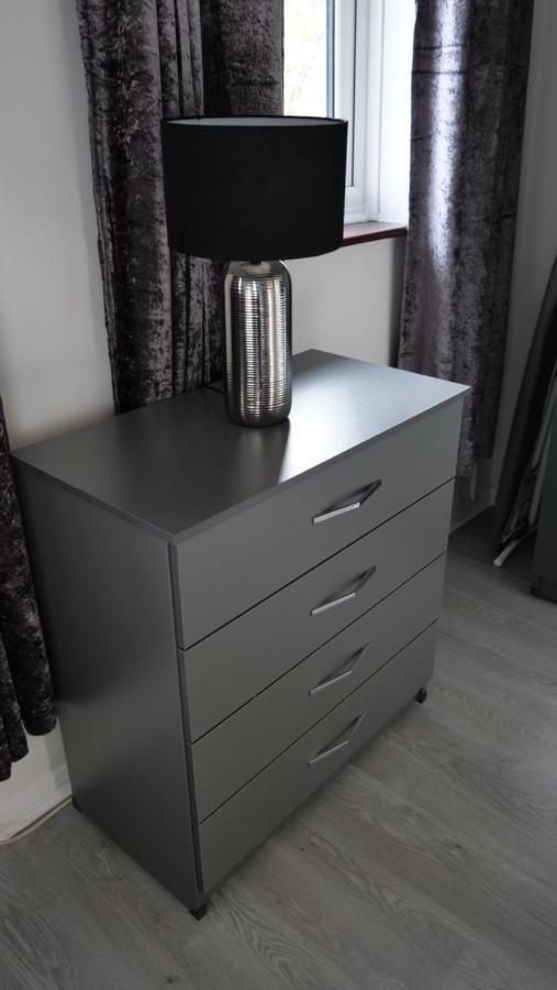 Milton Keynes Luxury Short Stay House With Wifi And Free Parking Wolverton  Экстерьер фото